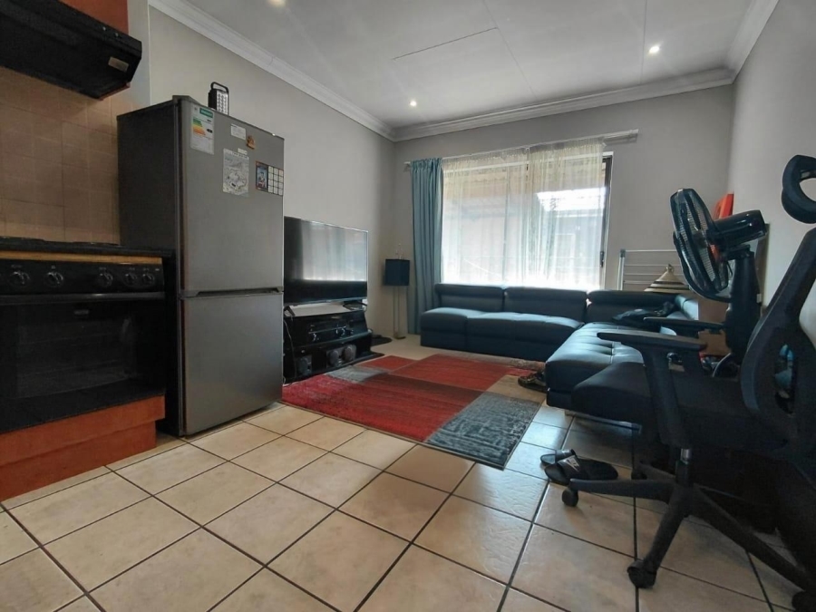 1 Bedroom Property for Sale in Die Bult North West